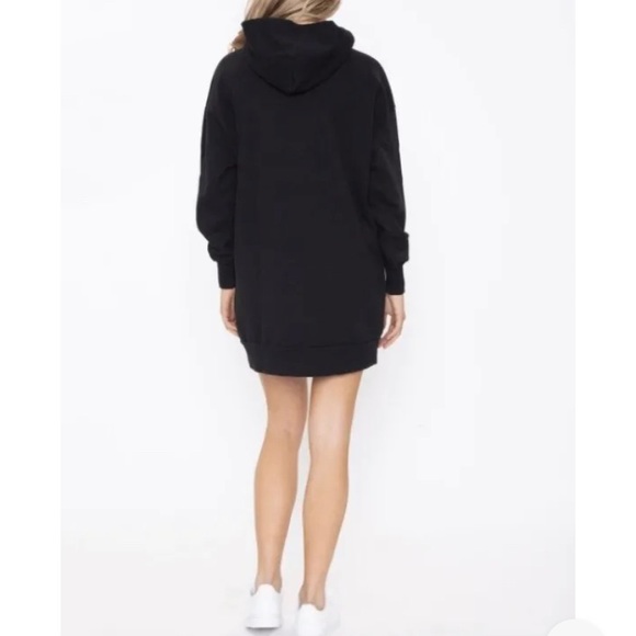 LNA Brand Sweatshirt West Hoodie Dress in Black Casual Chic Winter Tunic New - Picture 3 of 3